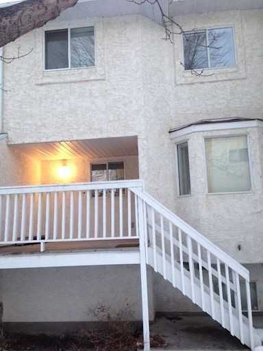 9765 176 St Nw - Photo 2 of 17