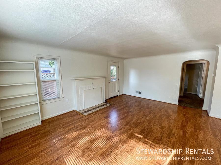 1790 Mill St - Photo 2 of 35