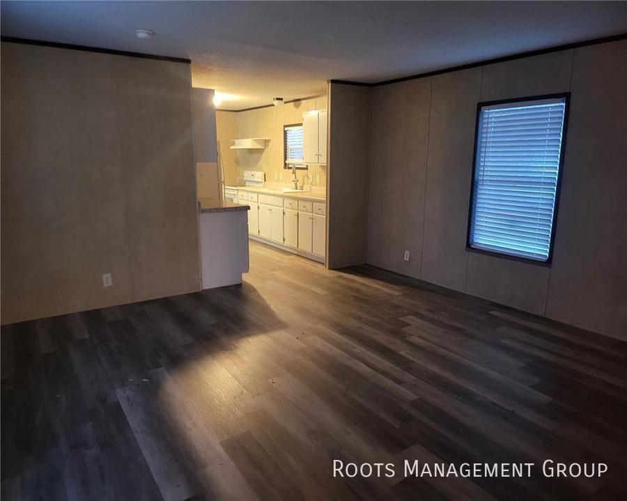 Forest Oaks St #2525F - Photo 2 of 10