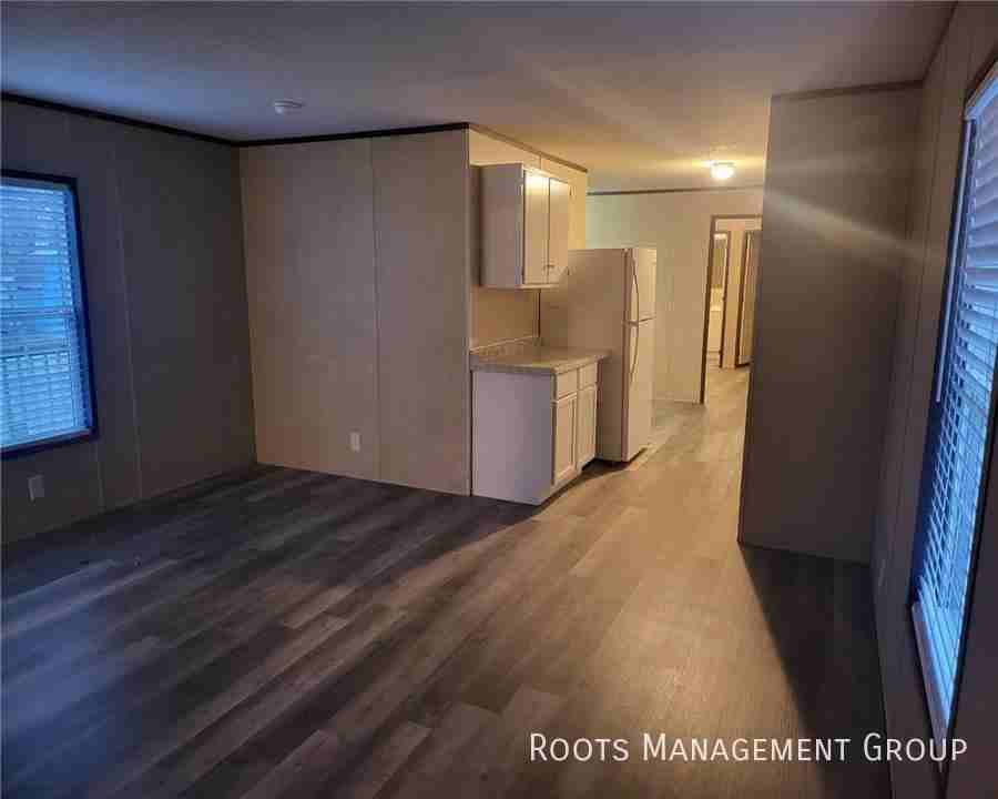 Forest Oaks St #2525F - Photo 3 of 10