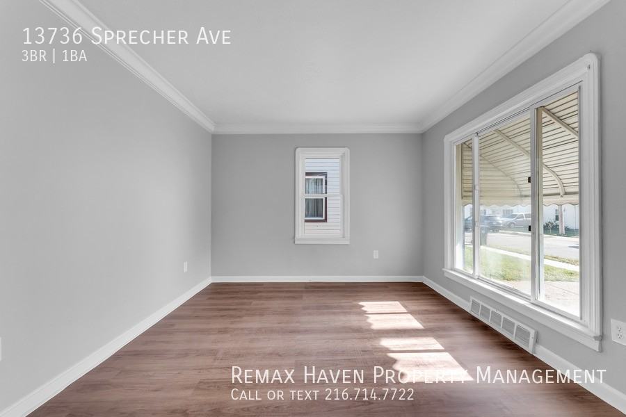 13736 Sprecher Ave - Photo 3 of 22