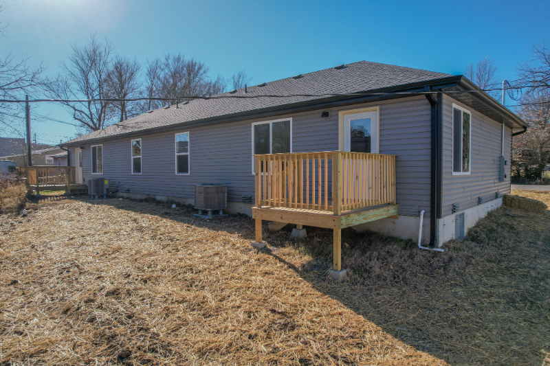 322 N Marshall St #A - Photo 2 of 12