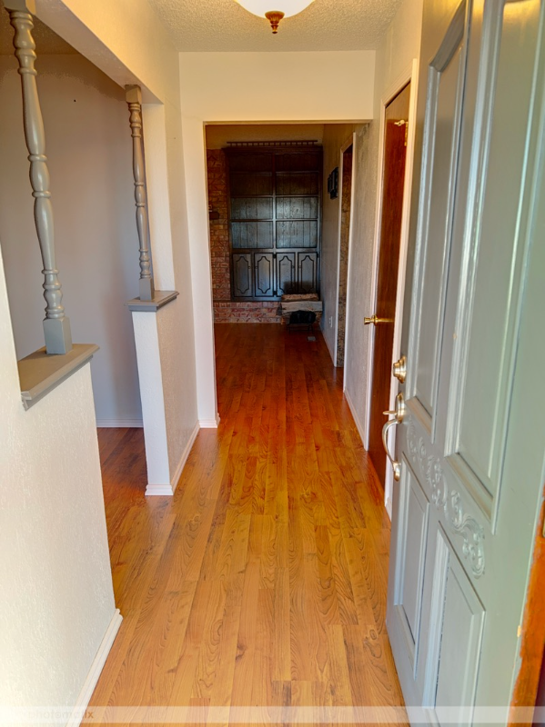 1244 Sue Ln - Photo 2 of 45