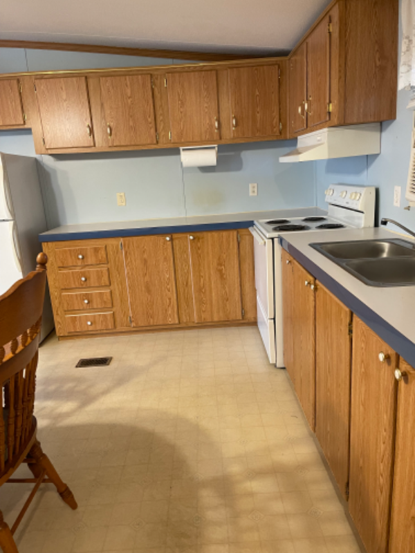 148 Jenny Lynn Ln - Photo 3 of 18