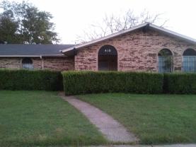 410 Oleander St - Photo 1 of 1