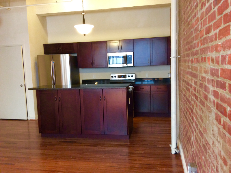 311 W Baltimore St - Photo 2 of 33