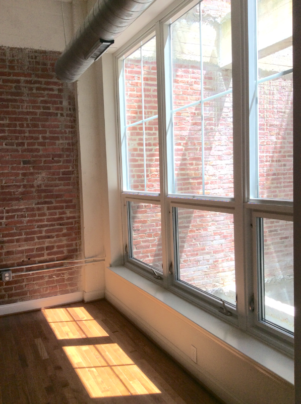 311 W Baltimore St - Photo 5 of 33