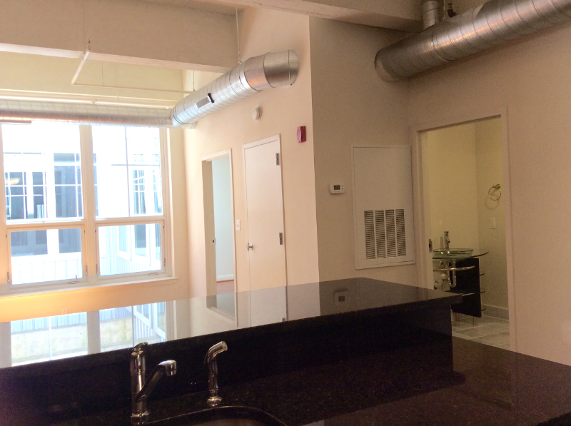 311 W Baltimore St - Photo 6 of 33