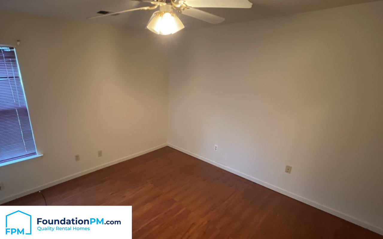 2485 Wellons Ave #1 - Photo 6 of 8