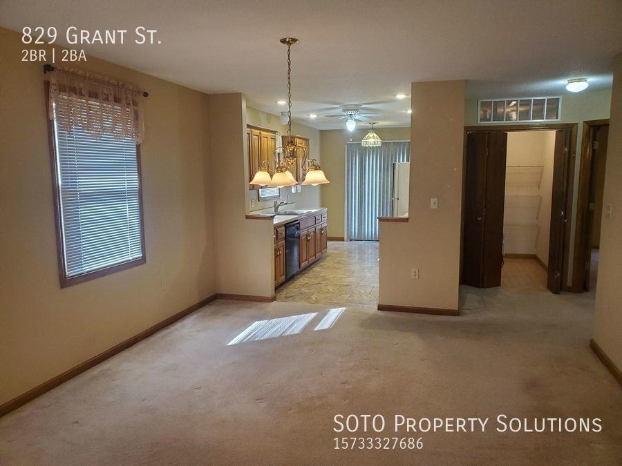 829 Grant St - Photo 3 of 11