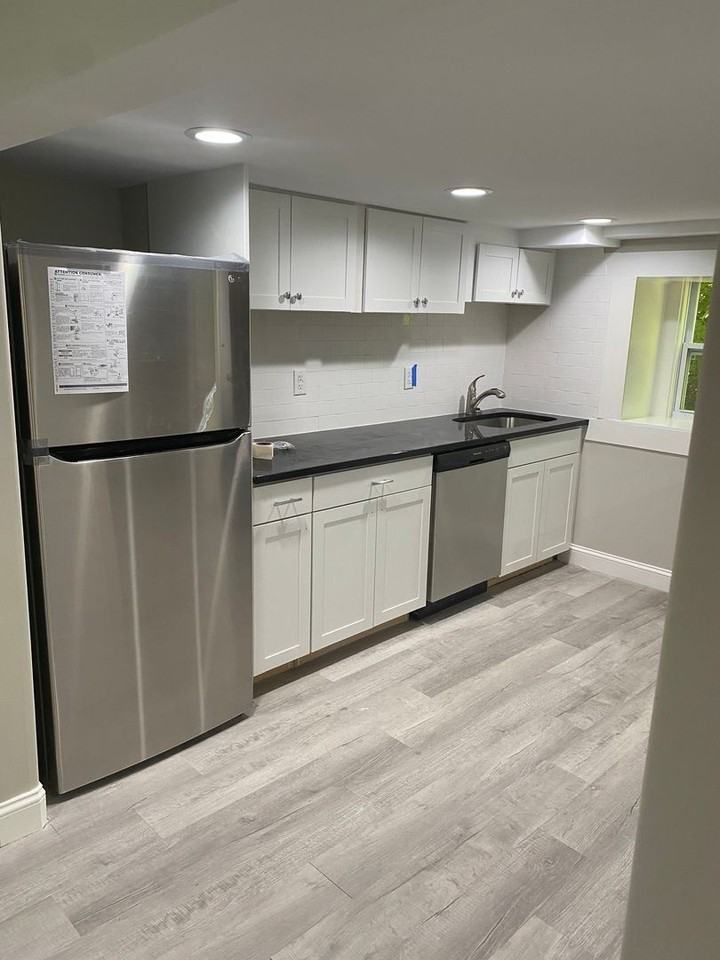 14 E Germantown Pike - Photo 3 of 7