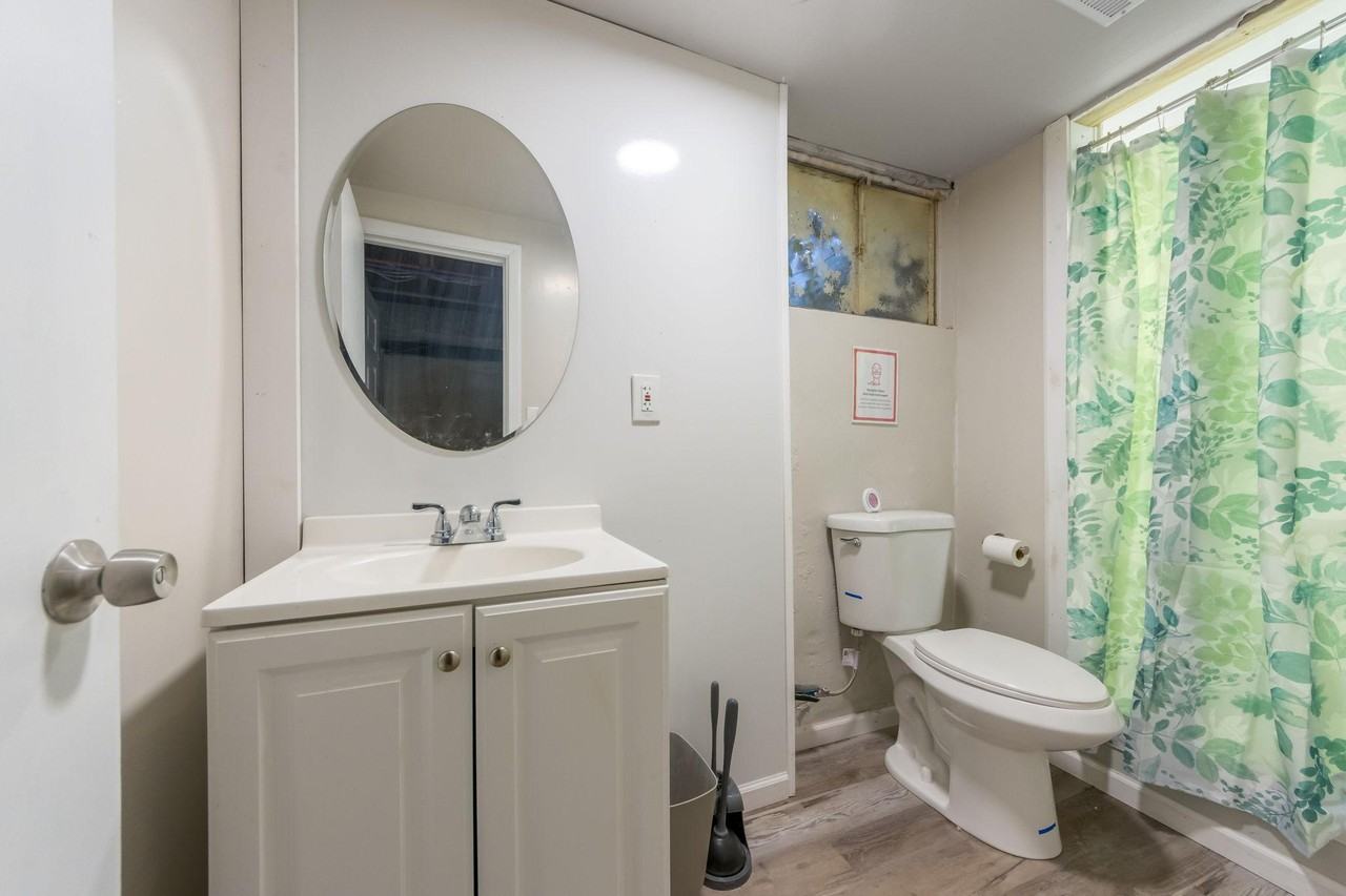 Windsor Rd - Photo 5 of 8