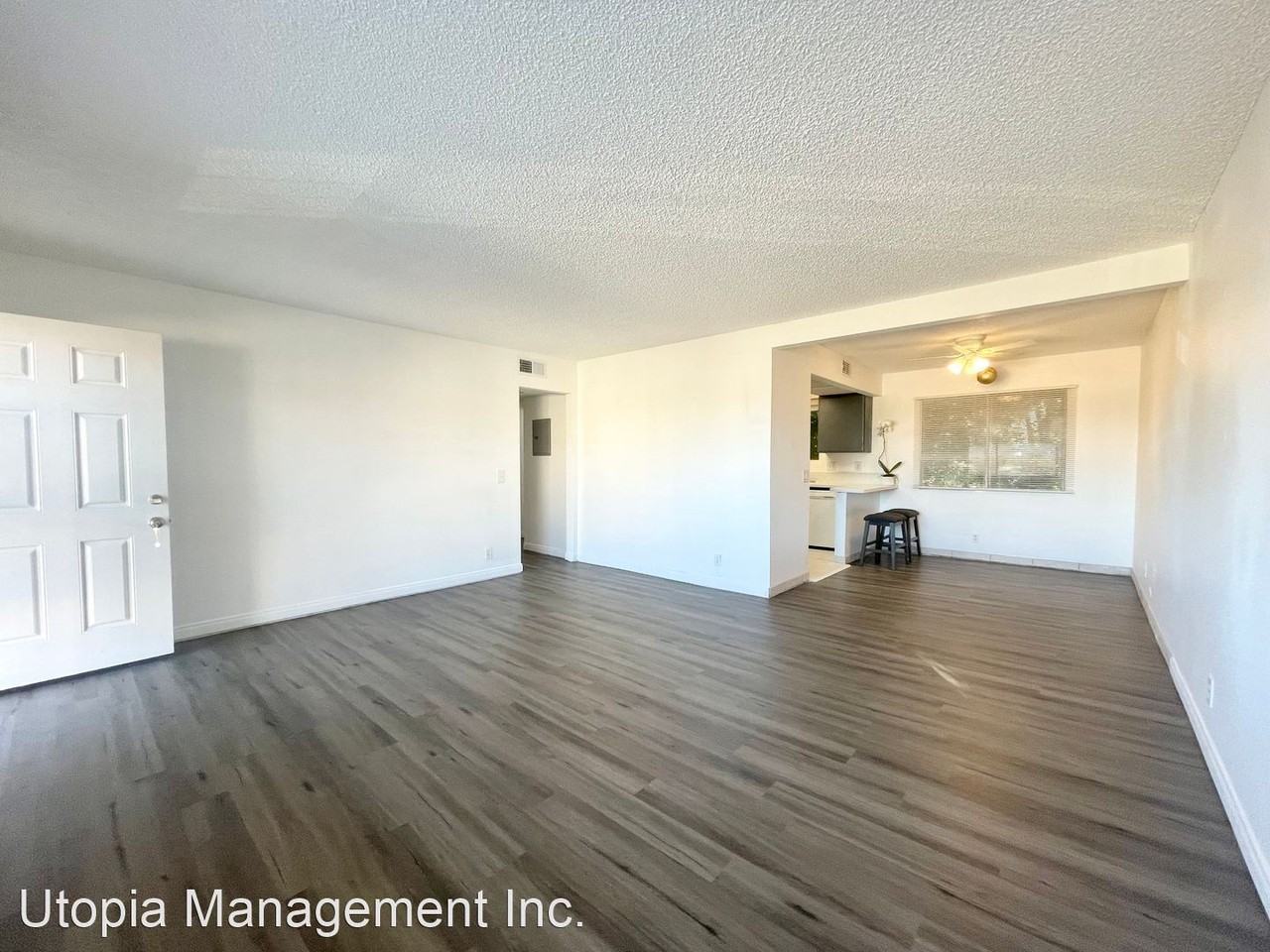 37043 Bankside Drive - Photo 2 of 19