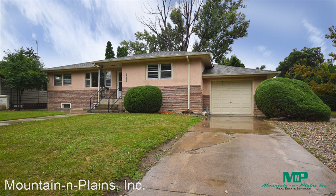 515 & 515 1/2 S. Grant Avenue Apartments in City Park, Fort Collins, CO