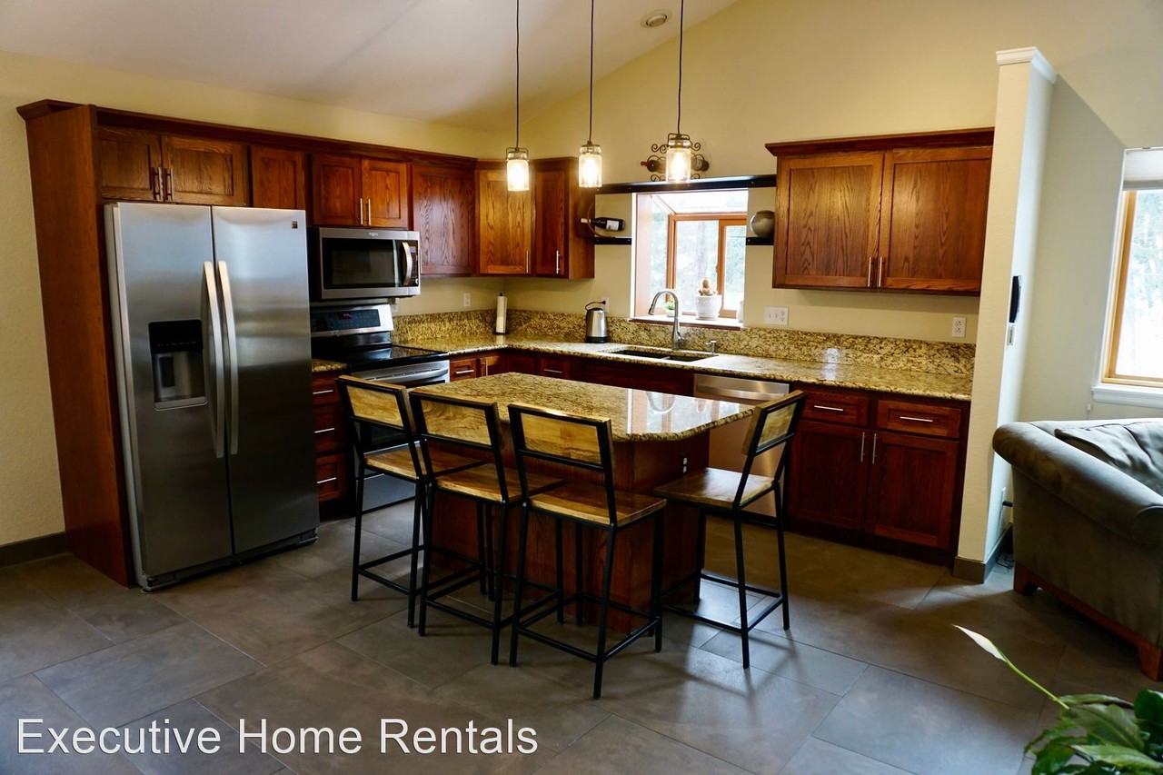 8989 William Cody Dr - Photo 2 of 21