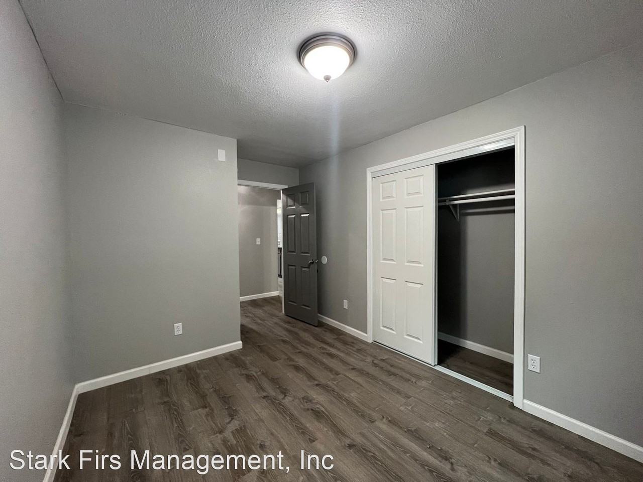 16005 E Burnside St & 42 NE 160th Ave - Photo 2 of 2