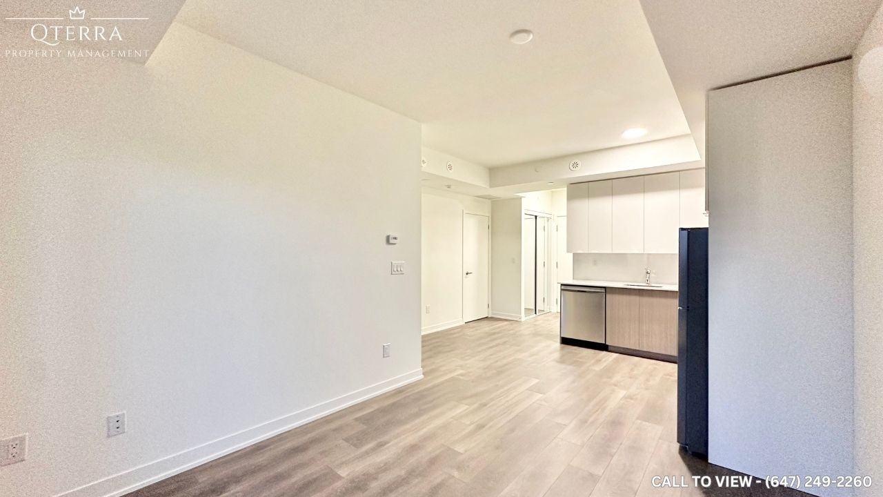 BRAND NEW 1 + DEN | 1 BATH | 640 SQF CONDO FOR RENT IN NORTH YORK - Photo 3 of 9