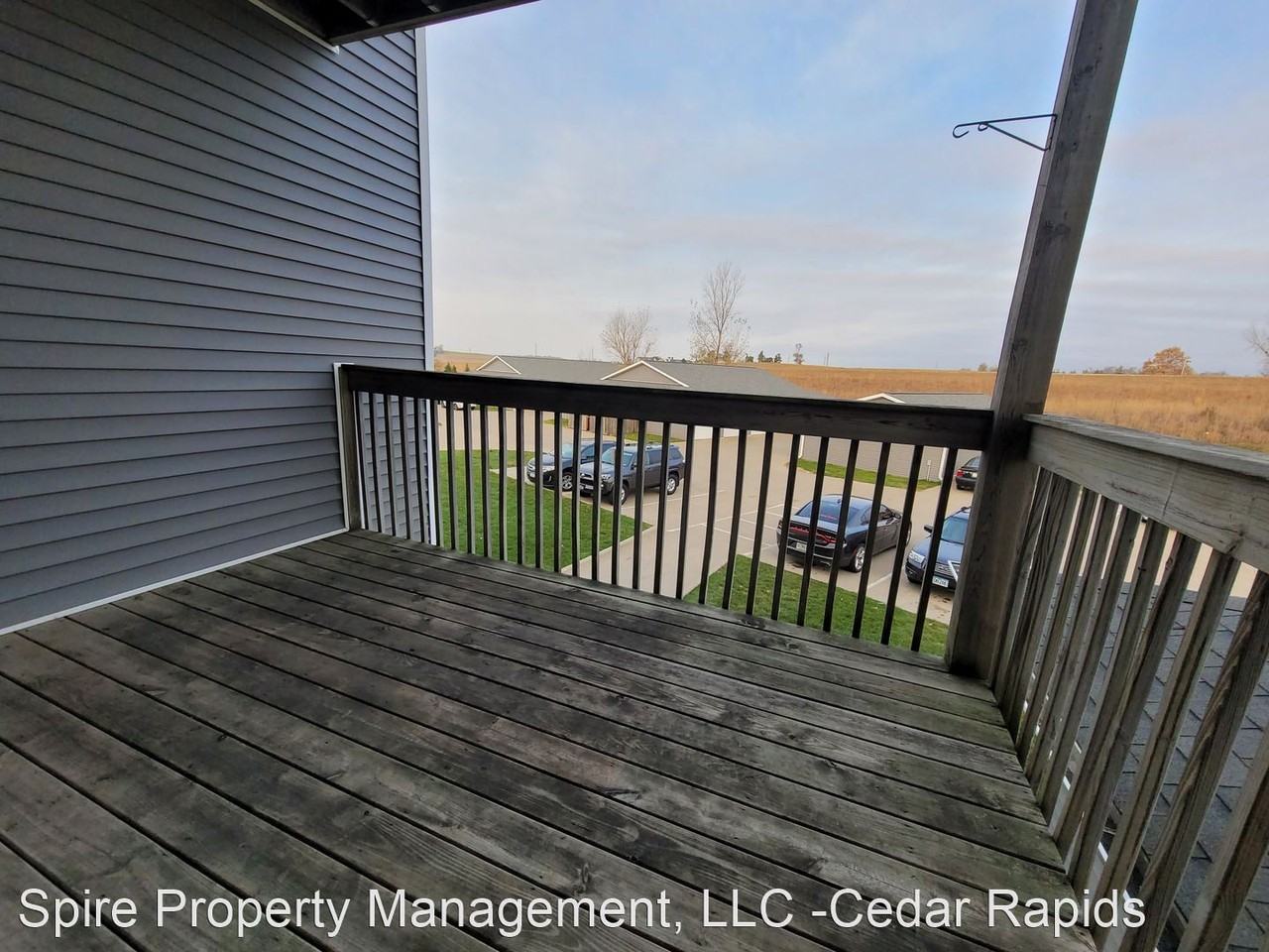 610 Commercial Ct - Photo 2 of 11