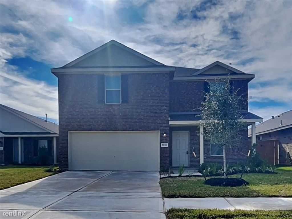 27019 Breakaway Ln - Photo 3 of 4