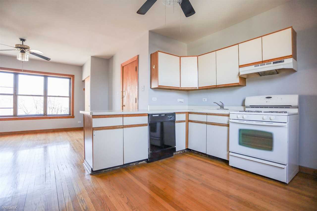 5205 N Wayne Ave - Photo 2 of 8