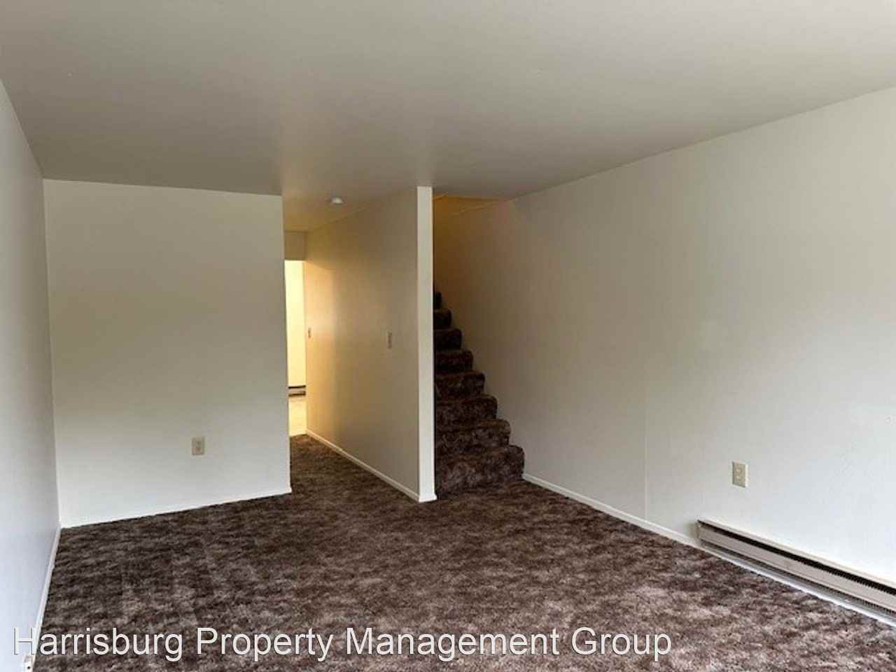 696 Walborn Ln - Photo 2 of 13