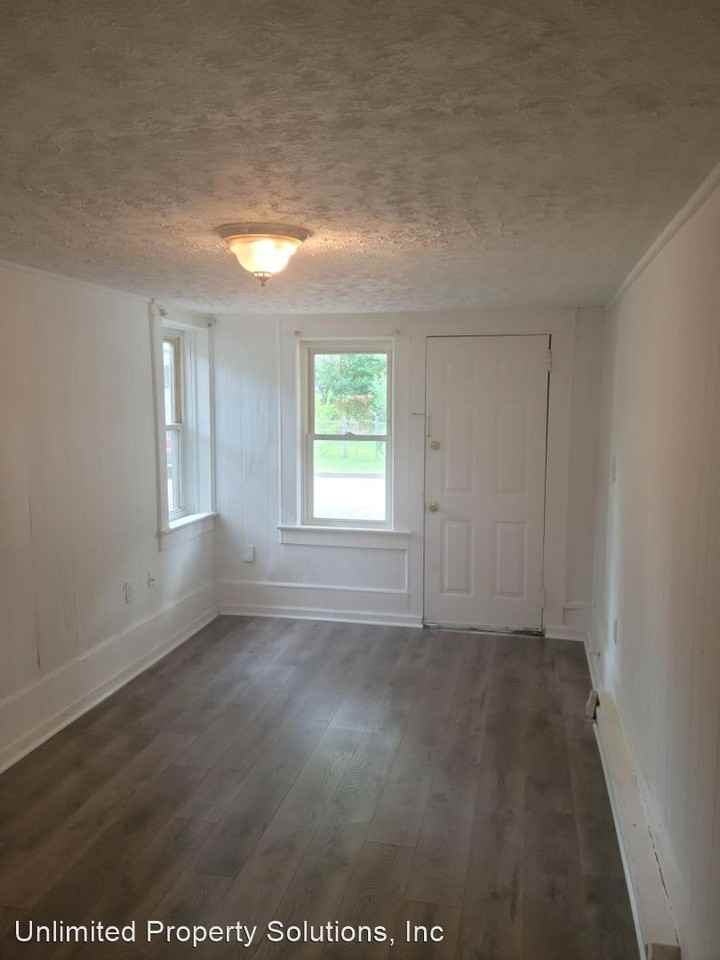 206 South 20th Street - Photo 3 of 13