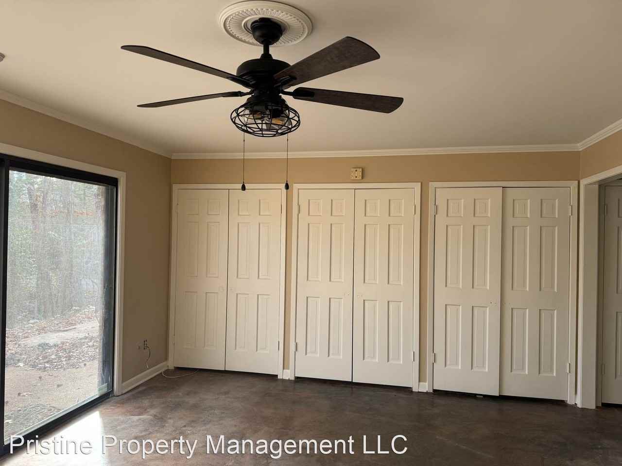 636-638 Town Oaks - Photo 3 of 14