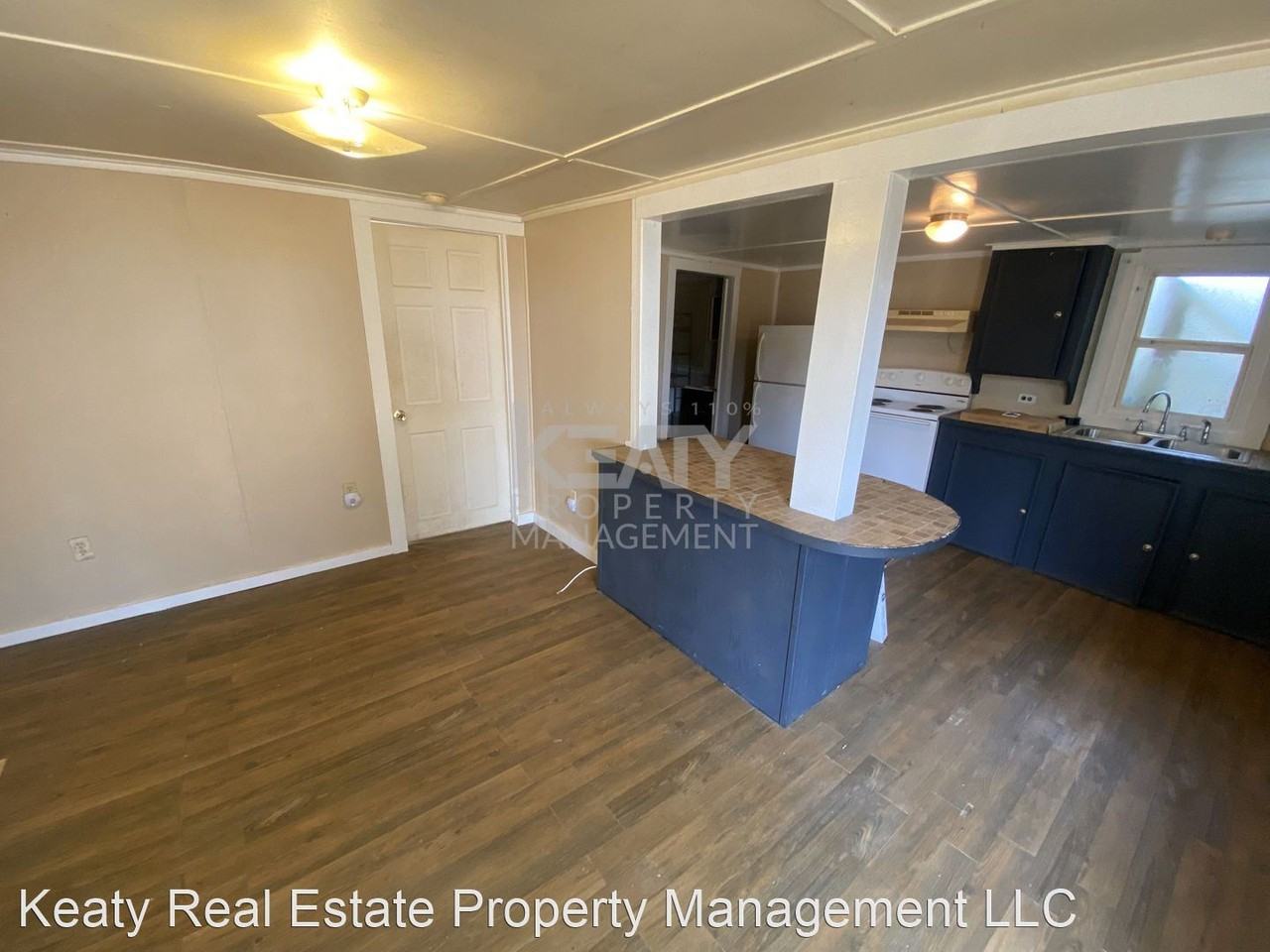 1114 South Avenue F - 1 - Photo 3 of 6