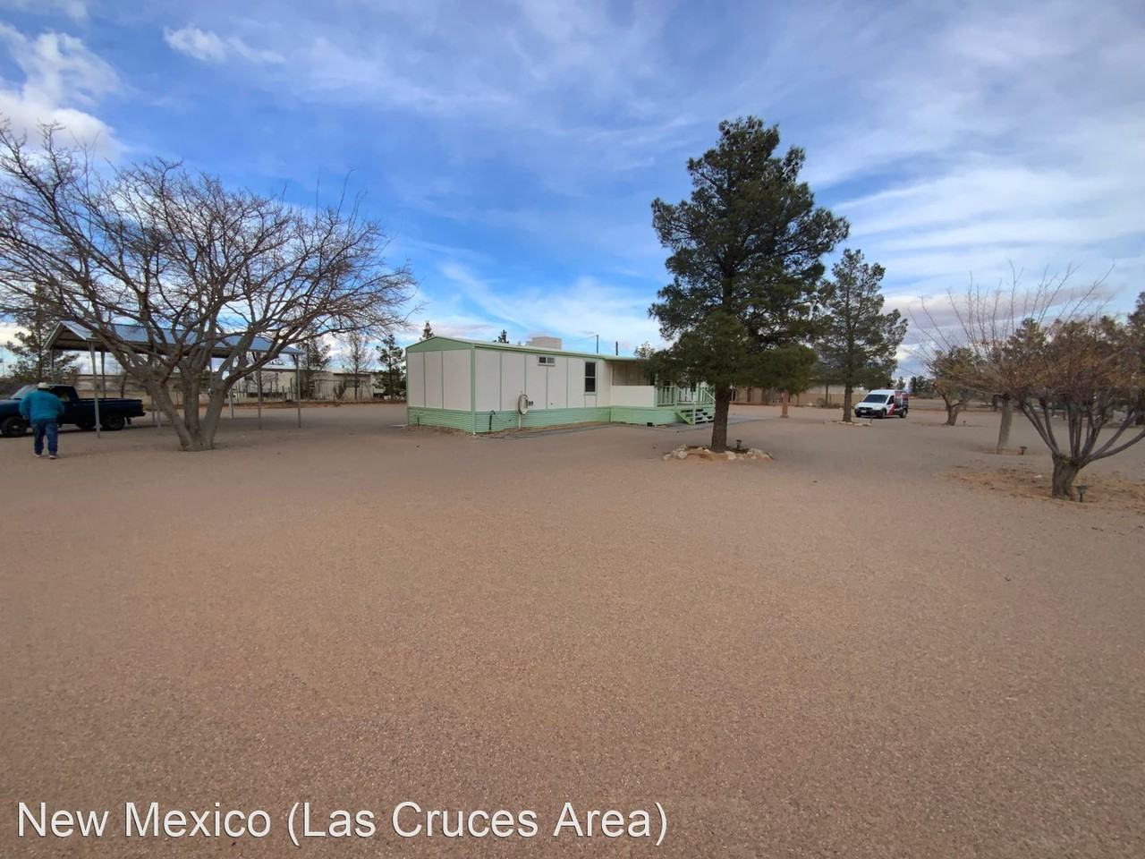 646 Lisa Ct - Photo 2 of 18