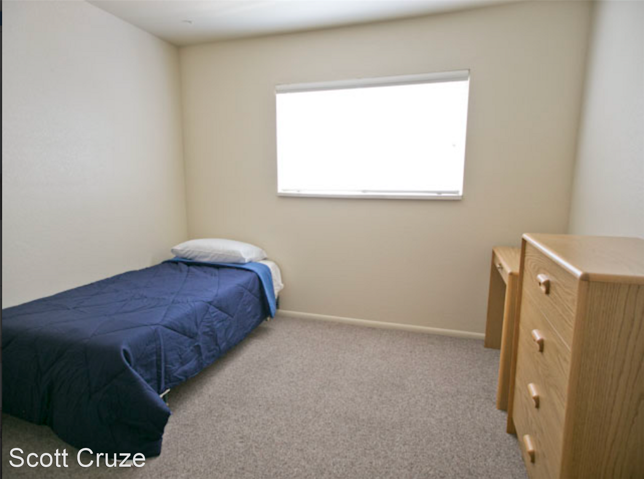 460 North 400 East - Photo 3 of 50