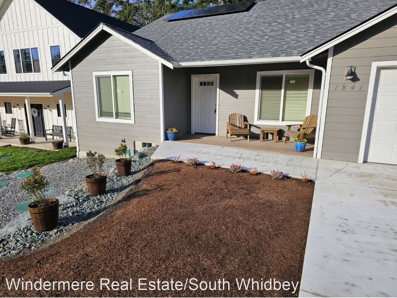 1841 Watkins Rd - Photo 2 of 45