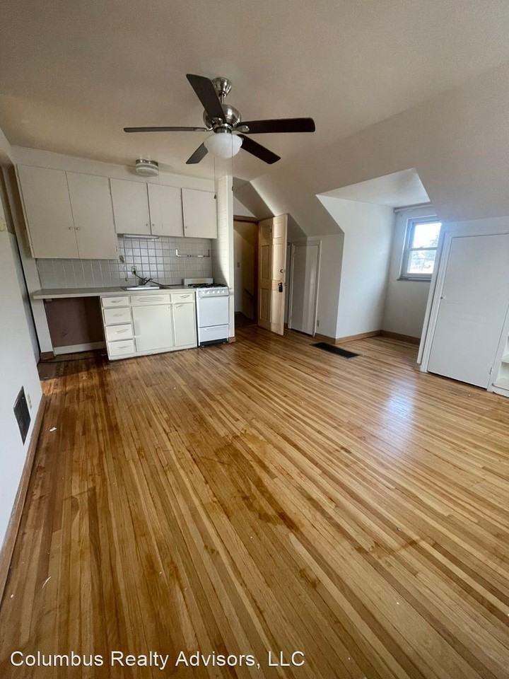 117 Fairlawn Dr - Photo 3 of 4
