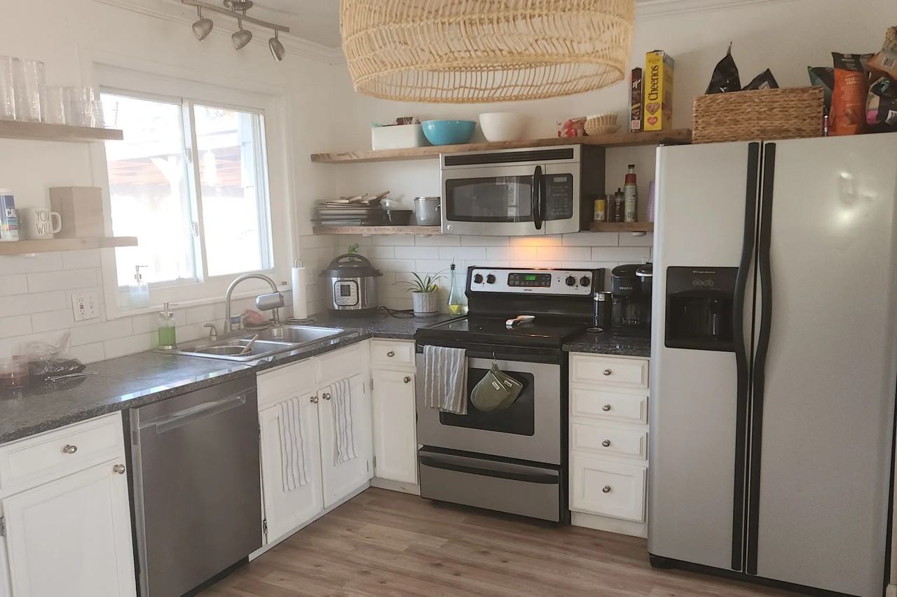 9575 Garland Ct - Photo 3 of 16