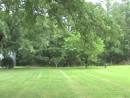 5086 Green Creek Rd - Photo 3 of 22