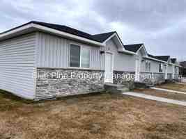 featured image of 170 Opal Ct #2