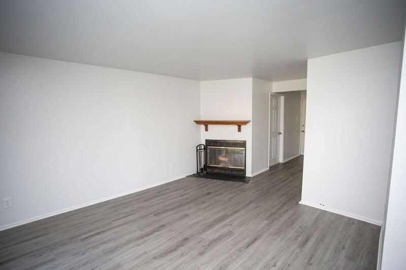 1151 Woodlane Rd - Photo 3 of 31