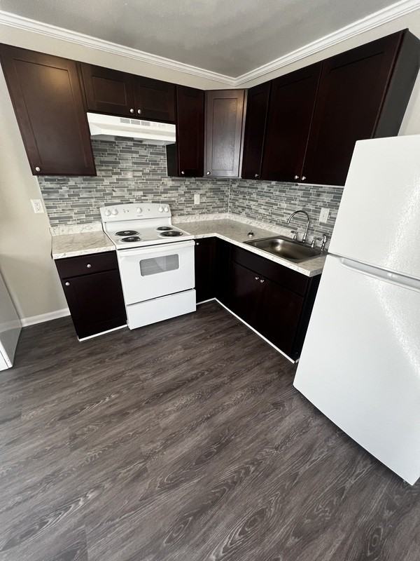 2413 Alfalfa Ln - Photo 3 of 14