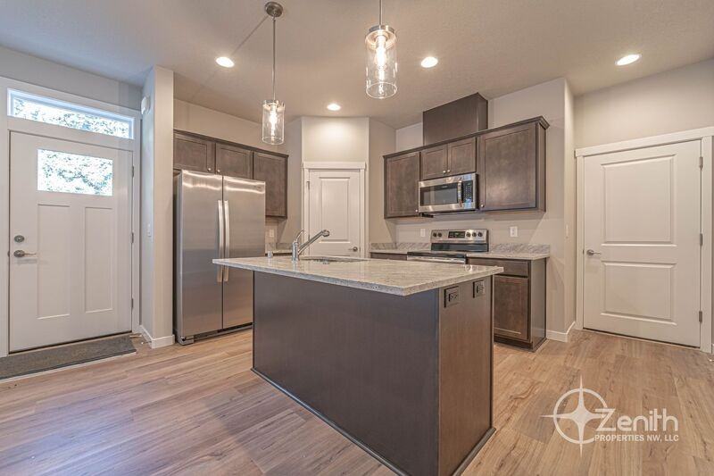 4916 Ne 2nd Ct - Photo 7 of 41