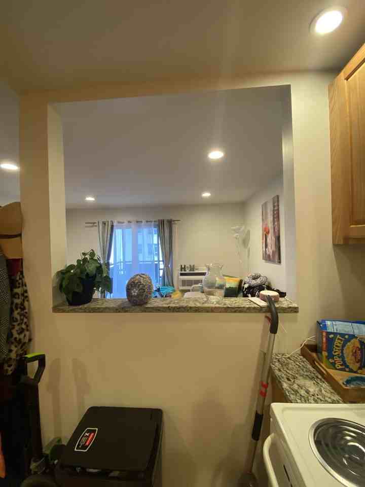 Euston Rd. & Commonwealth Ave #14 - Photo 3 of 31