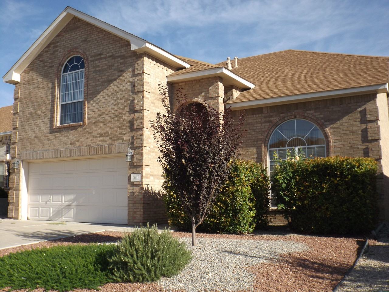 9616 Benton St NW - Photo 3 of 23