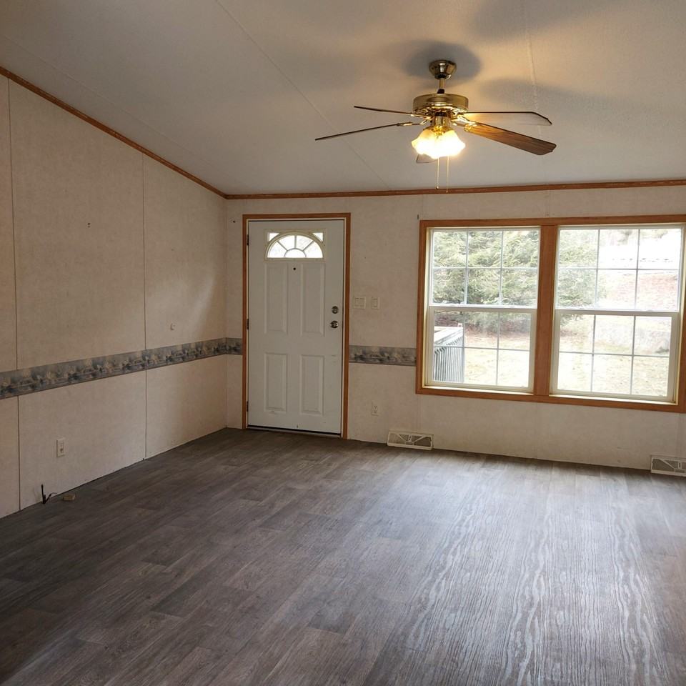 10499 New Germany Rd - Photo 3 of 12