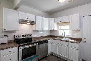 404 Paines Ave Nw - Photo 1 of 1
