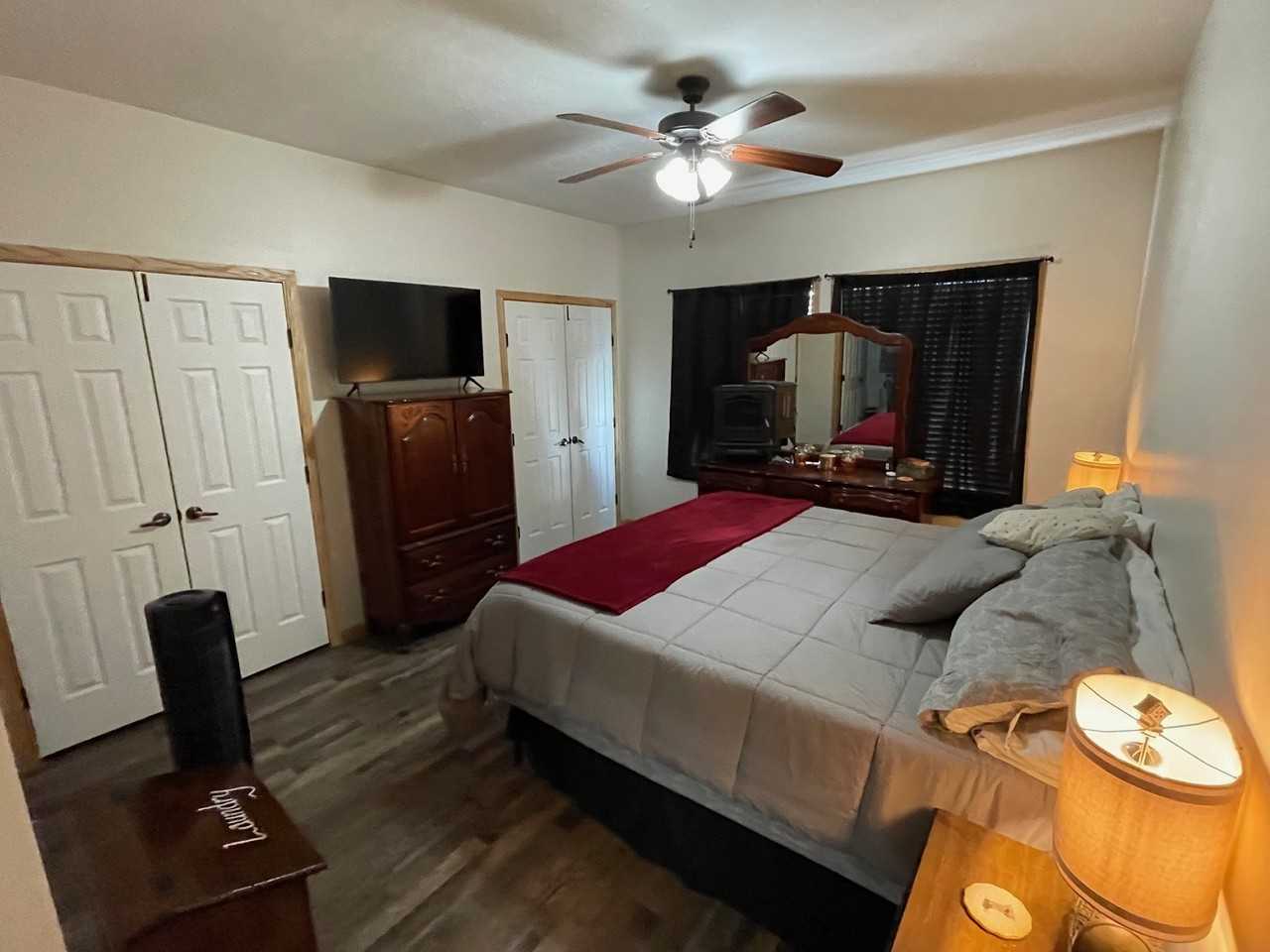 3603 Long Branch Ave - Photo 2 of 13