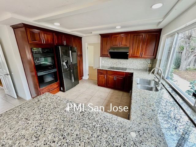 1095 Castleton Way - Photo 3 of 19