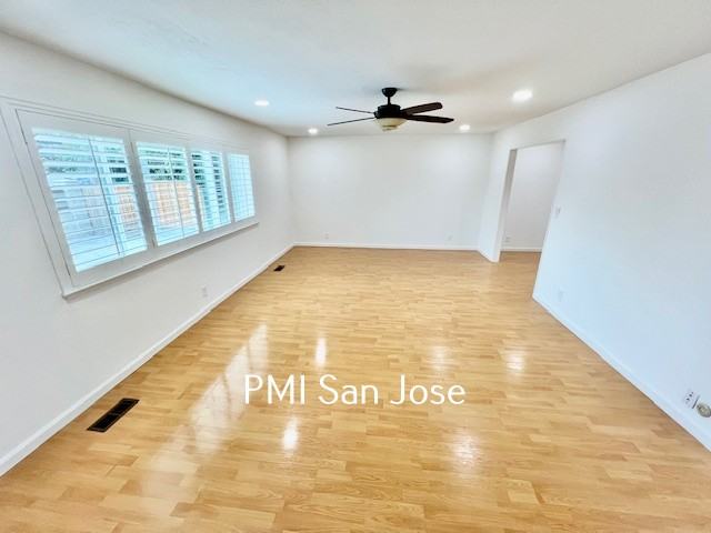 1095 Castleton Way - Photo 5 of 19