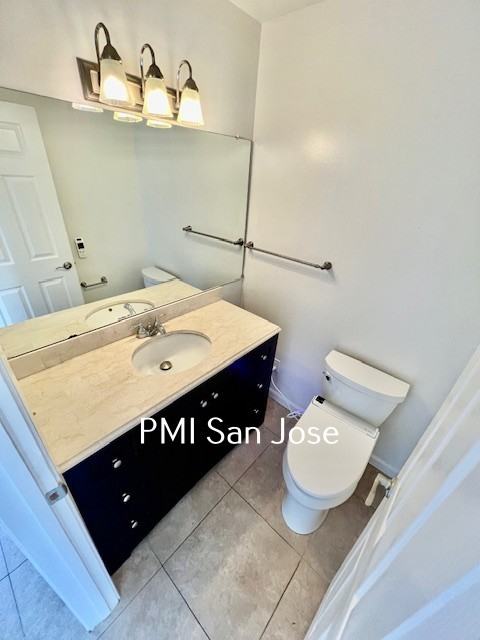 1095 Castleton Way - Photo 6 of 19