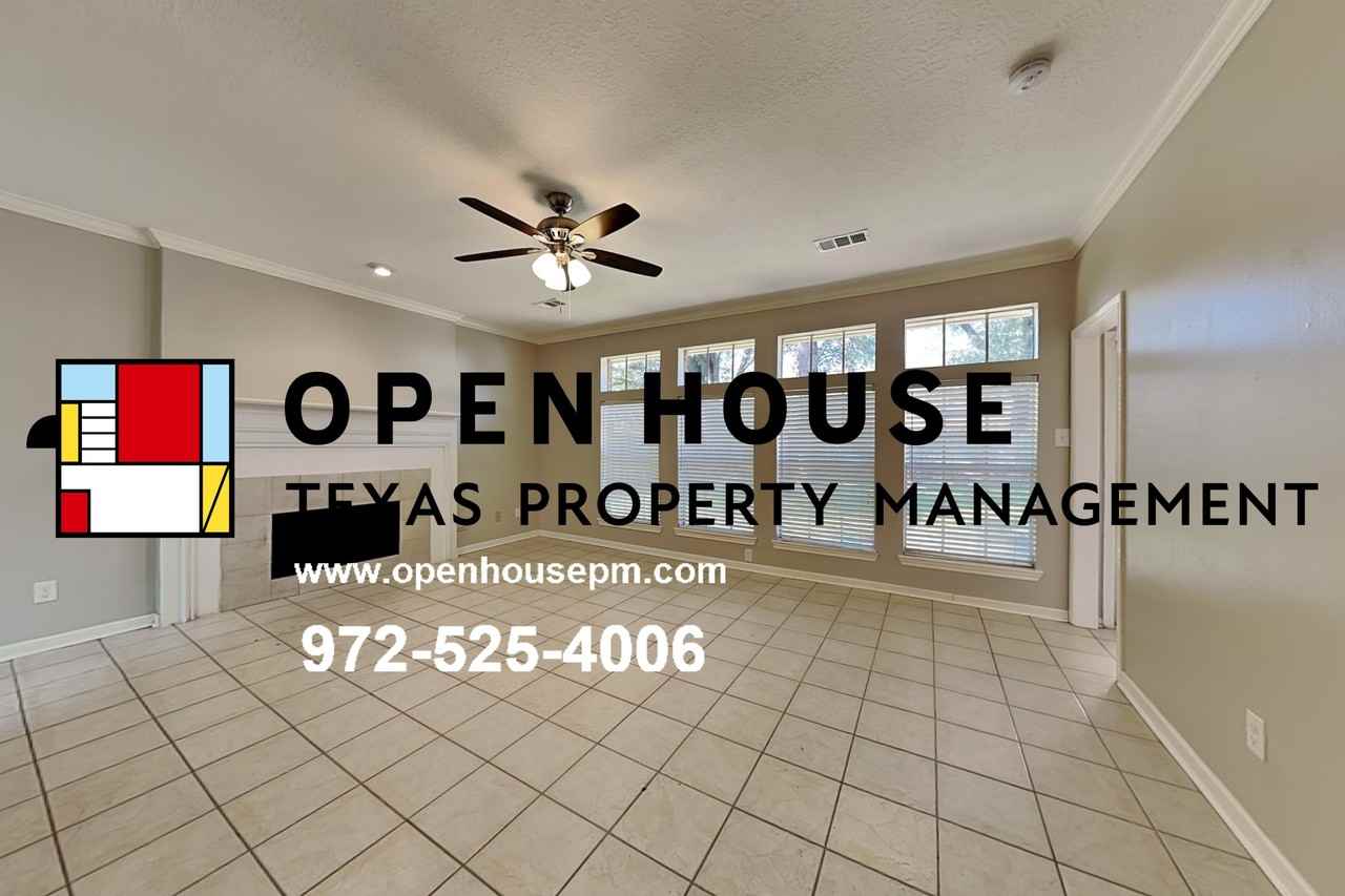 7711 Thorncreek Way - Photo 3 of 20