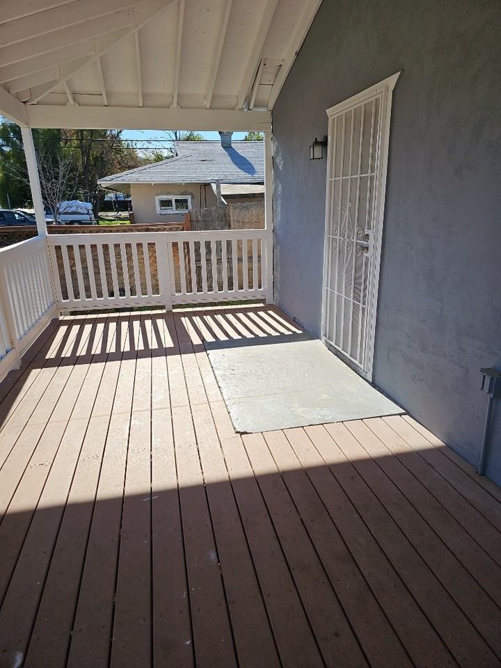 30453 Wilson St - Photo 3 of 16