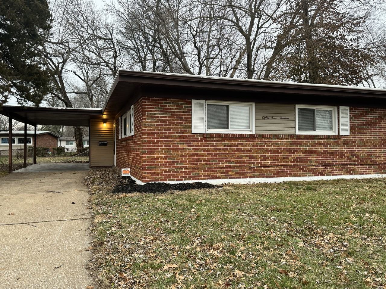 8413 Graybirch Dr - Photo 2 of 6