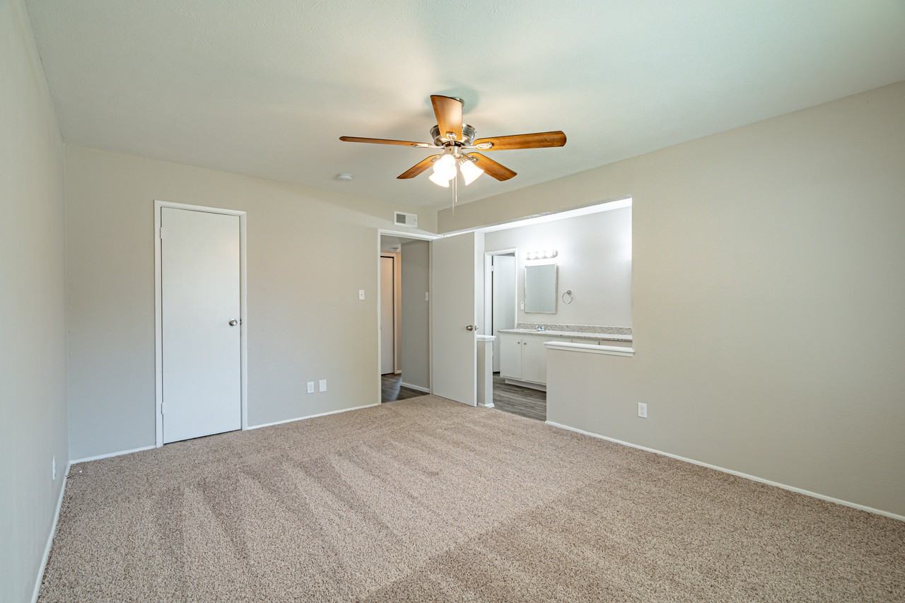 501 Carl C Senter St - Photo 5 of 29